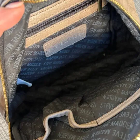 Steve Madden Mini Backpack LOGO Tassel Charm Vegan Leather Y2K Greige Taupe - Picture 10 of 13